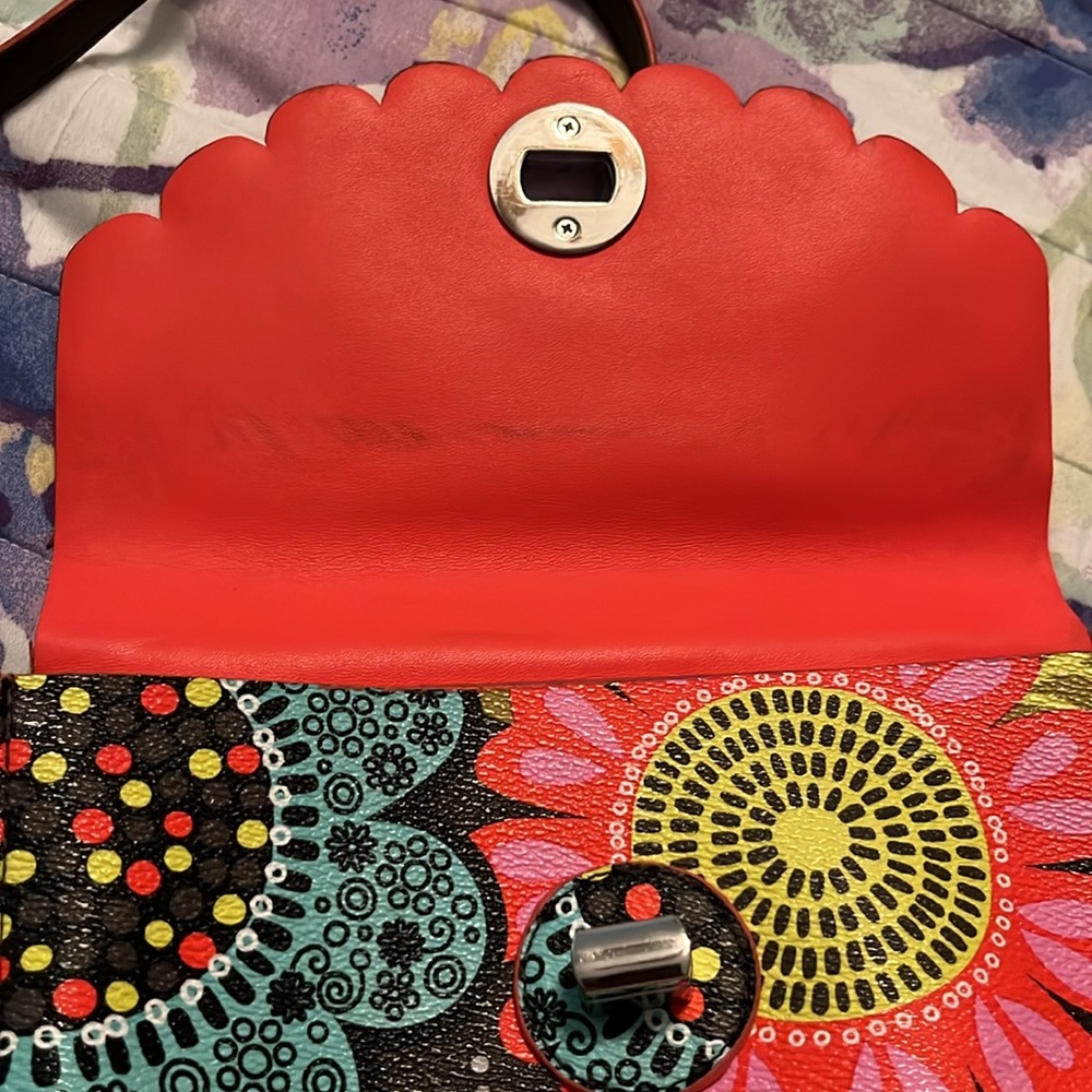 Vera Bradley Crossbody - Picture 8 of 8